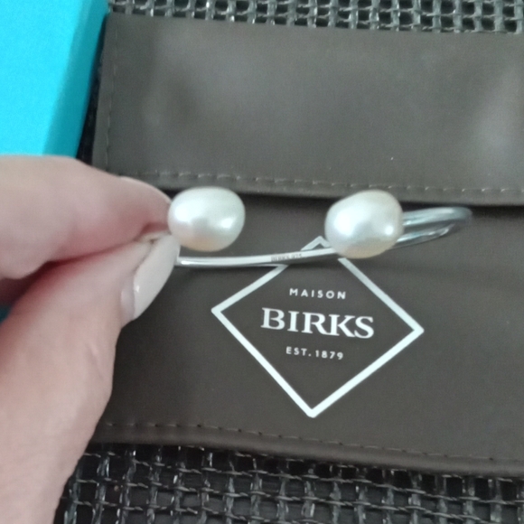Birks Freshwater Barocque Pearl Silver Cuff Bracelet S/M - Picture 5 of 6
